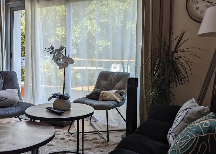 Grande Maison Carpediem, Le Calme à La Campagne Hébergement de vacances